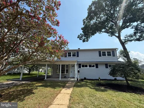 1011 SOMERSET DRIVE