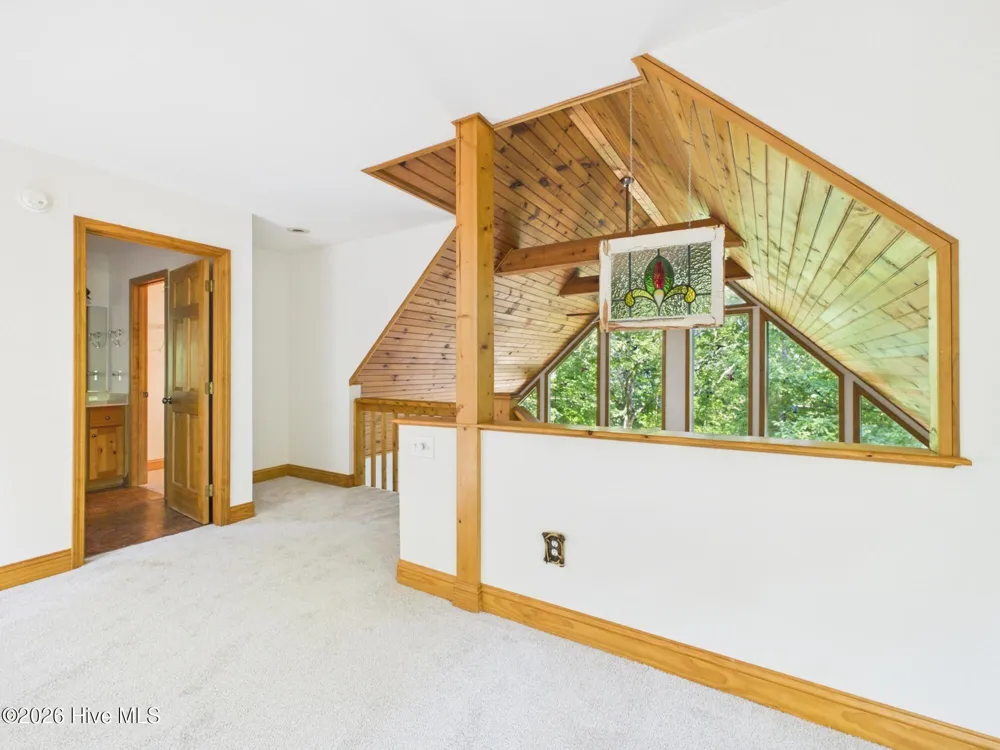121 High Ridge Road Murphy, NC 28906