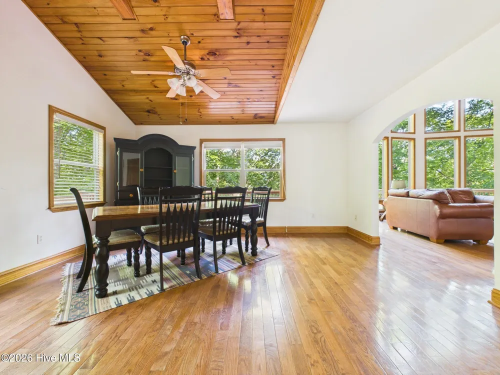 121 High Ridge Road Murphy, NC 28906