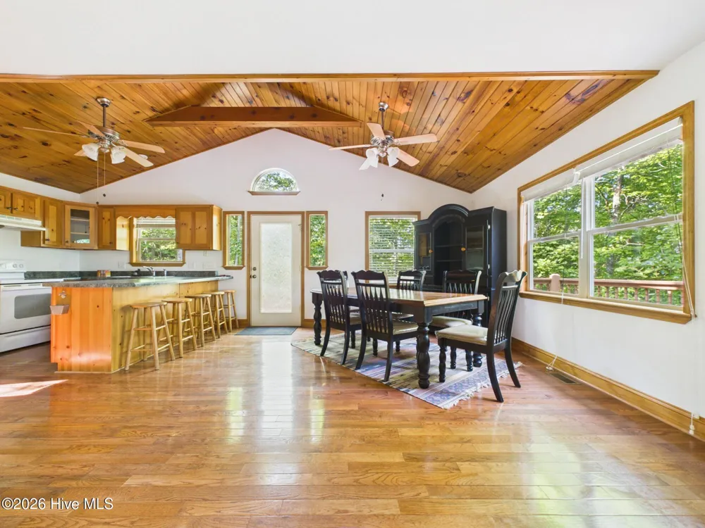 121 High Ridge Road Murphy, NC 28906