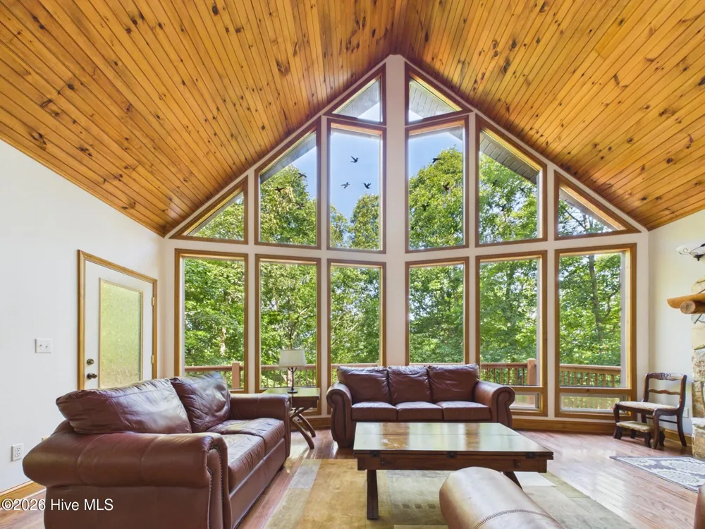 121 High Ridge Road Murphy, NC 28906