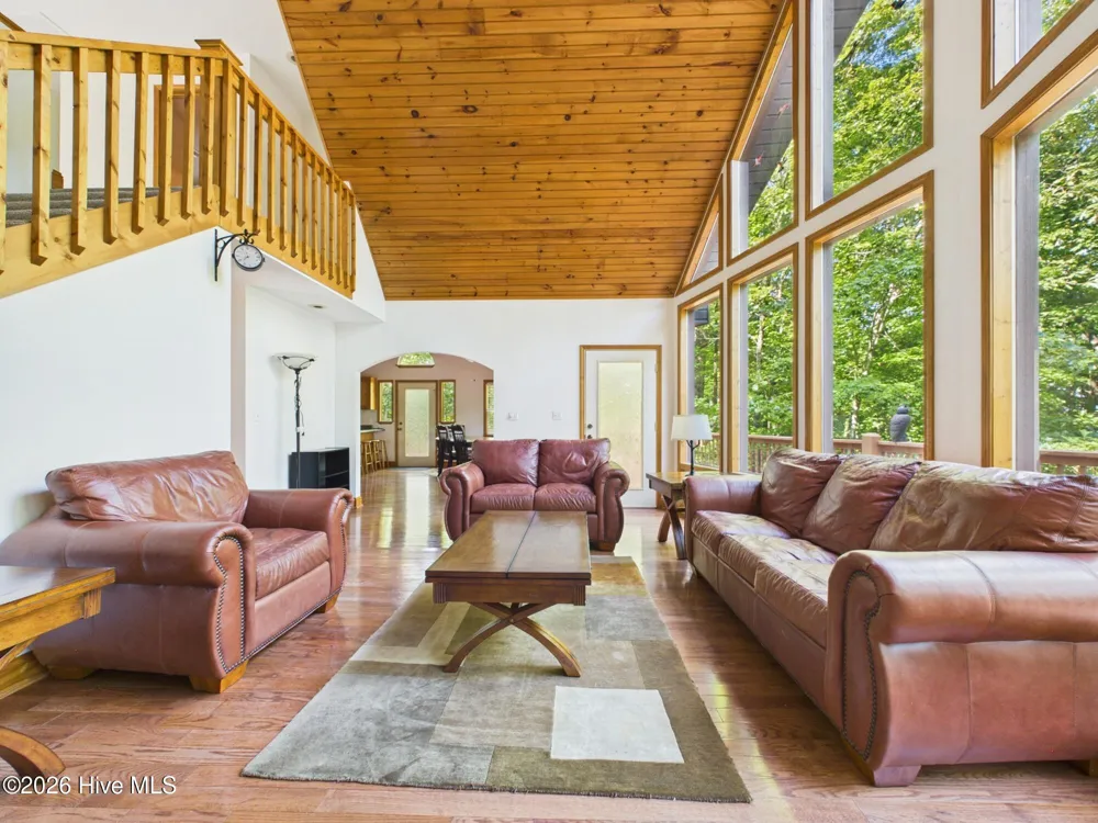 121 High Ridge Road Murphy, NC 28906