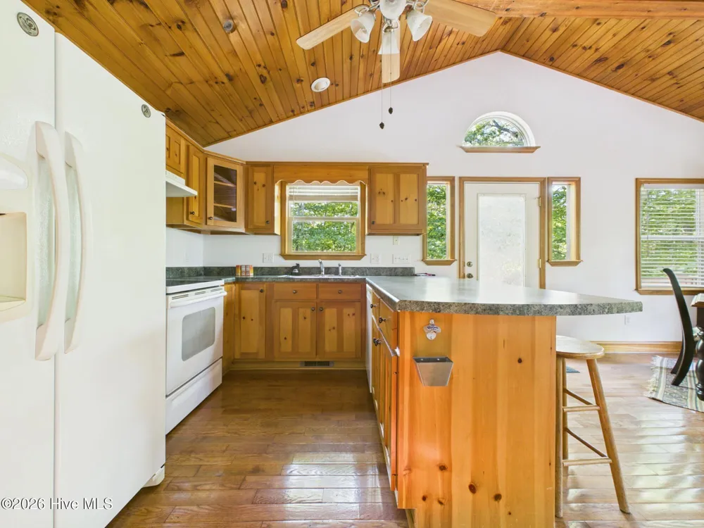 121 High Ridge Road Murphy, NC 28906