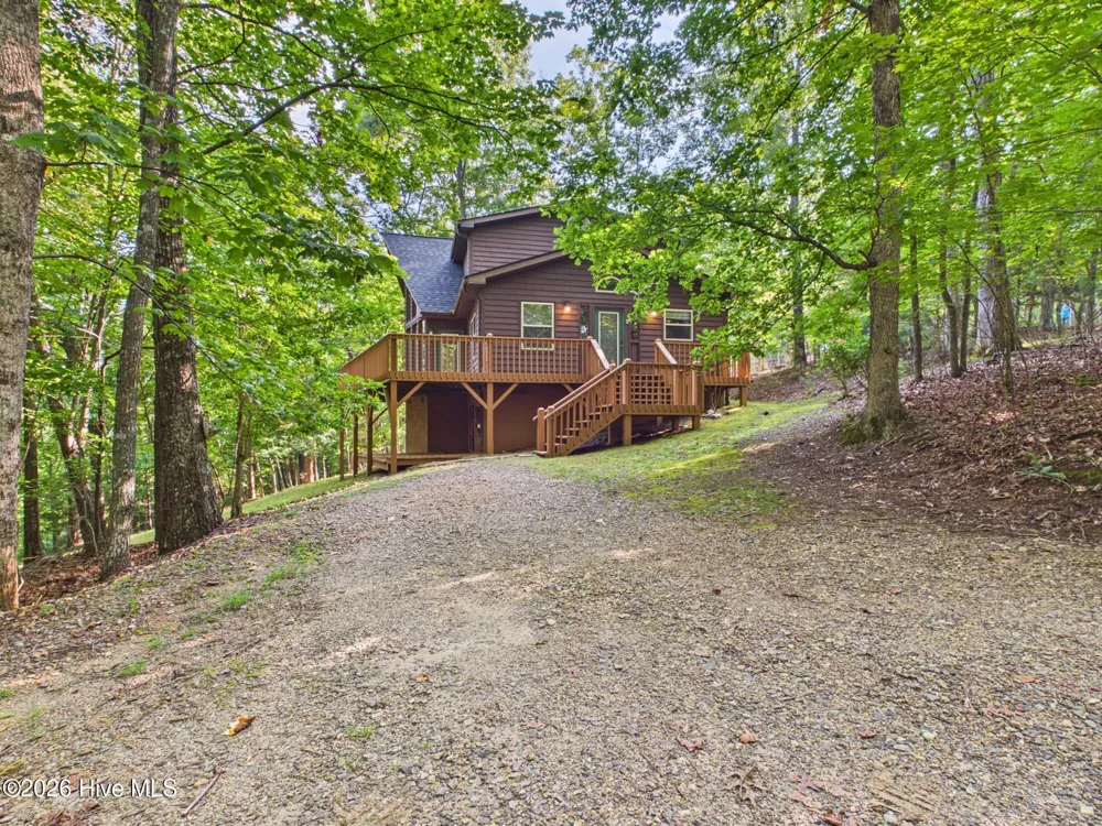 121 High Ridge Road Murphy, NC 28906