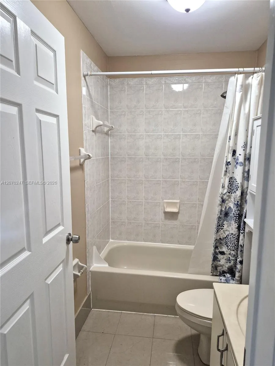 7366 SW 152nd Ave #103 Miami, FL 33193