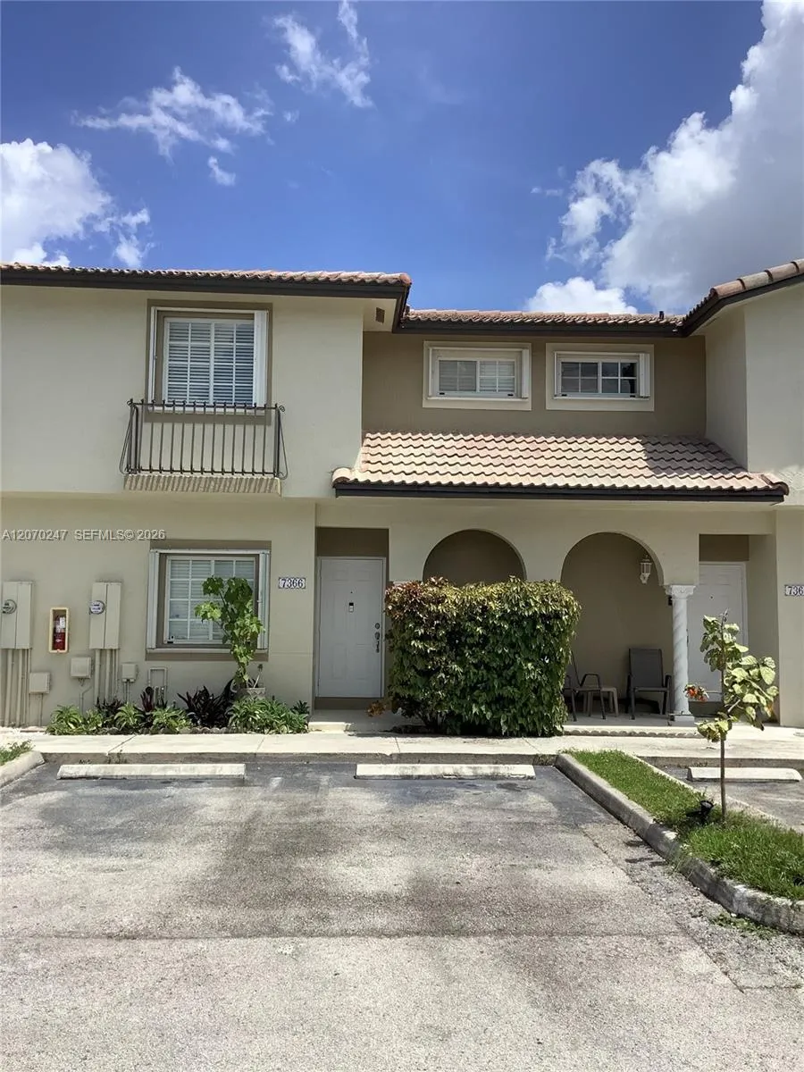 7366 SW 152nd Ave #103 Miami, FL 33193