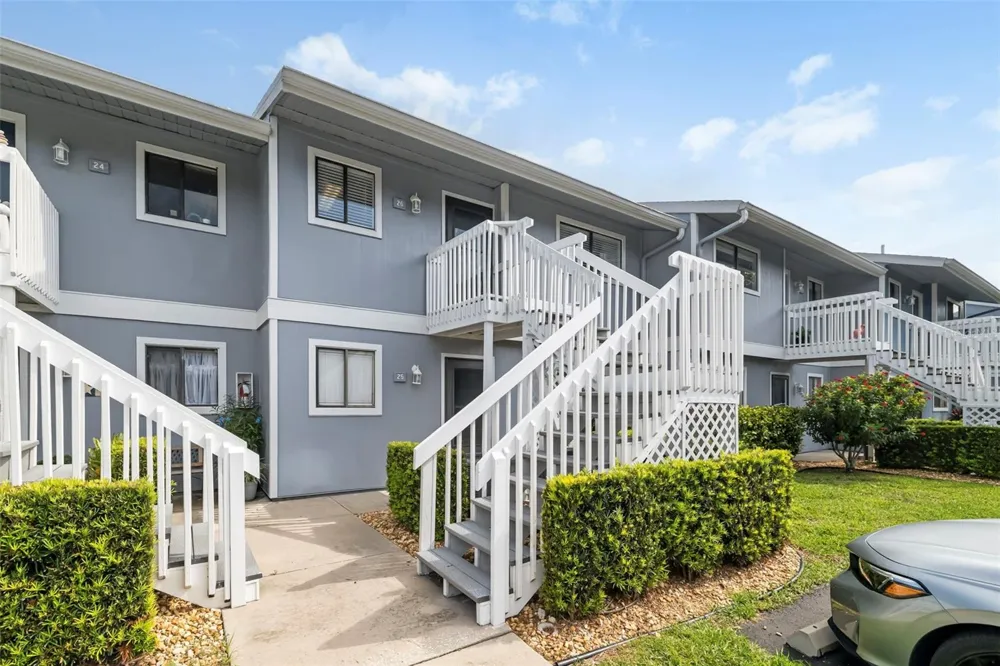 6033 34TH STREET W #26 Bradenton, FL 34210