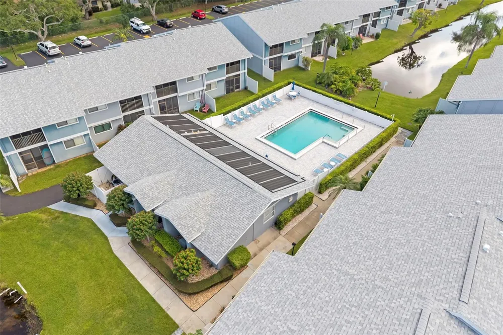 6033 34TH STREET W #26 Bradenton, FL 34210