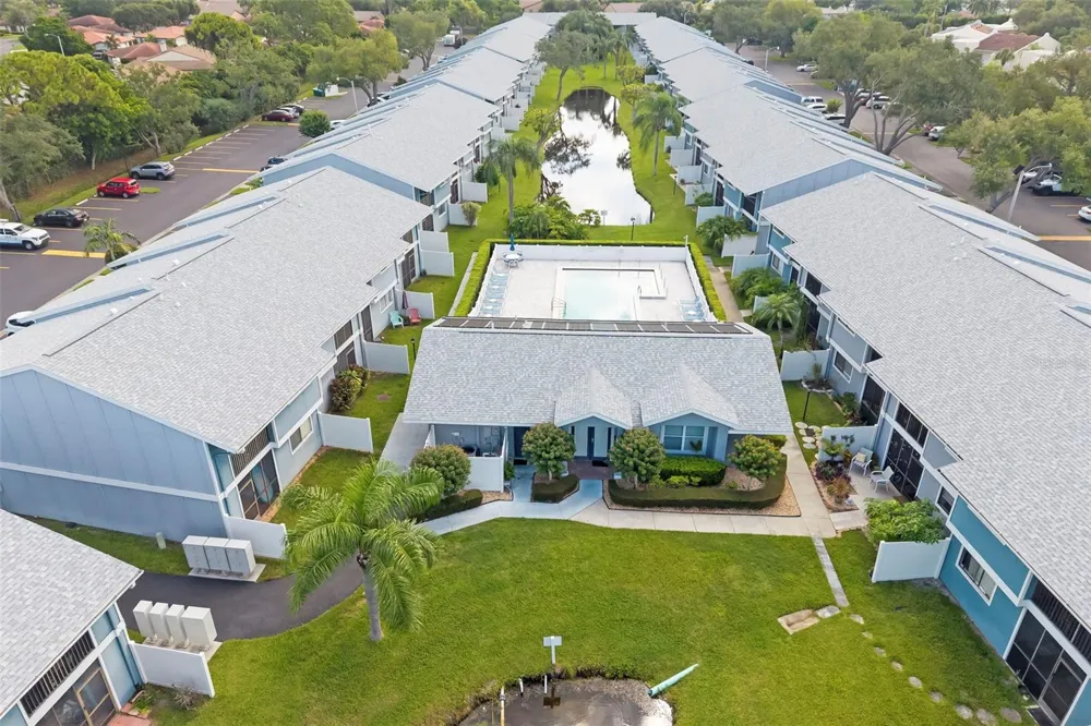 6033 34TH STREET W #26 Bradenton, FL 34210