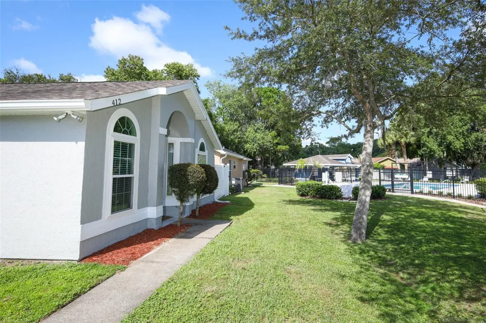 412 HORIZON DRIVE Winter Springs, FL 32708