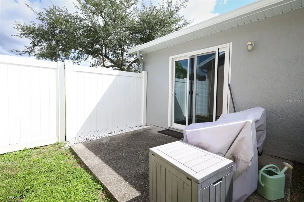 412 HORIZON DRIVE Winter Springs, FL 32708