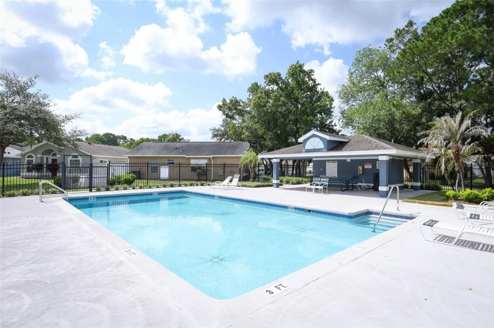 412 HORIZON DRIVE Winter Springs, FL 32708