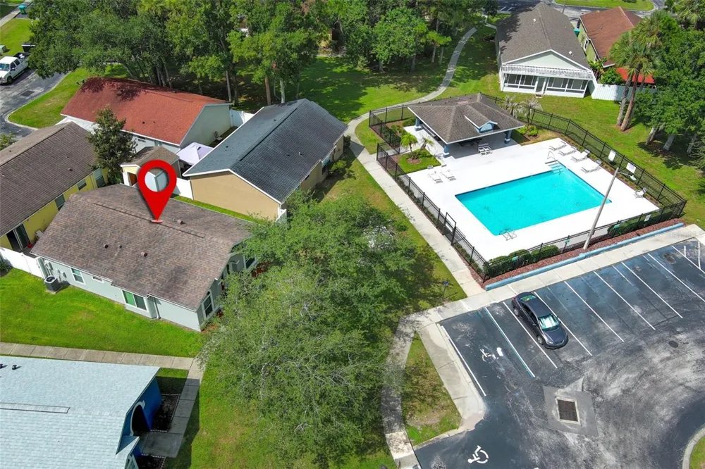 412 HORIZON DRIVE Winter Springs, FL 32708
