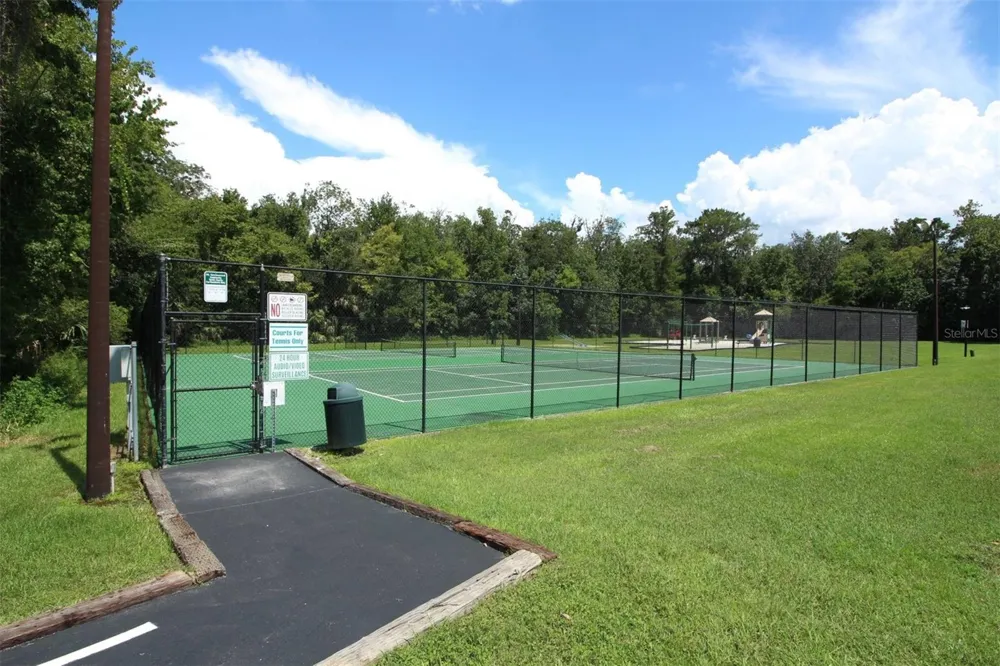 412 HORIZON DRIVE Winter Springs, FL 32708
