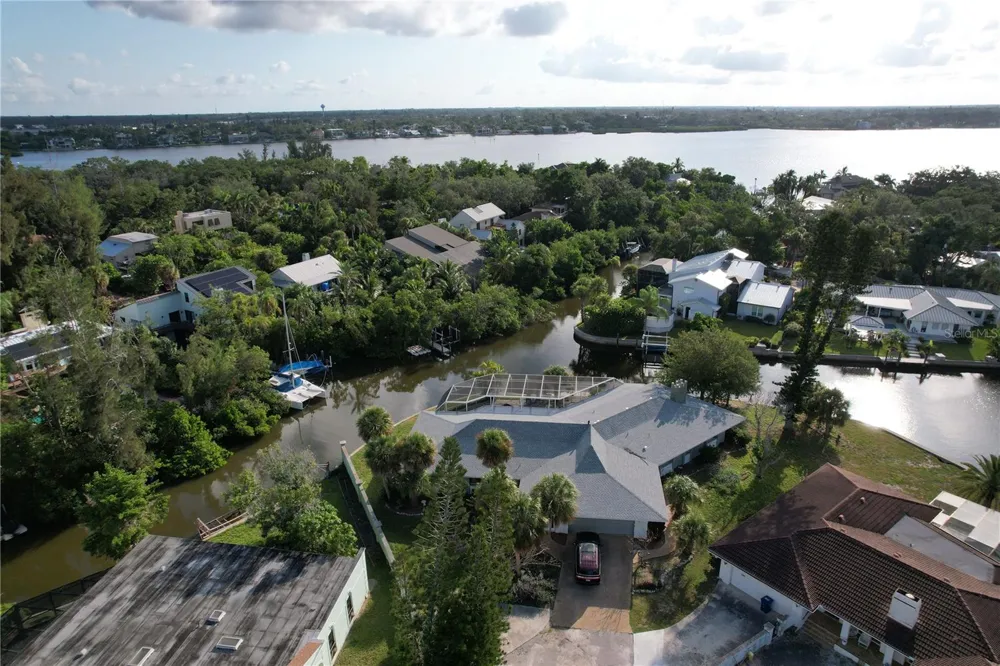 6937 MIDNIGHT PASS ROAD Sarasota, FL 34242
