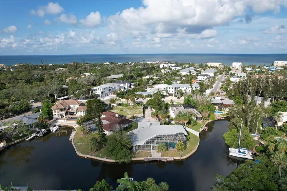 6937 MIDNIGHT PASS ROAD Sarasota, FL 34242