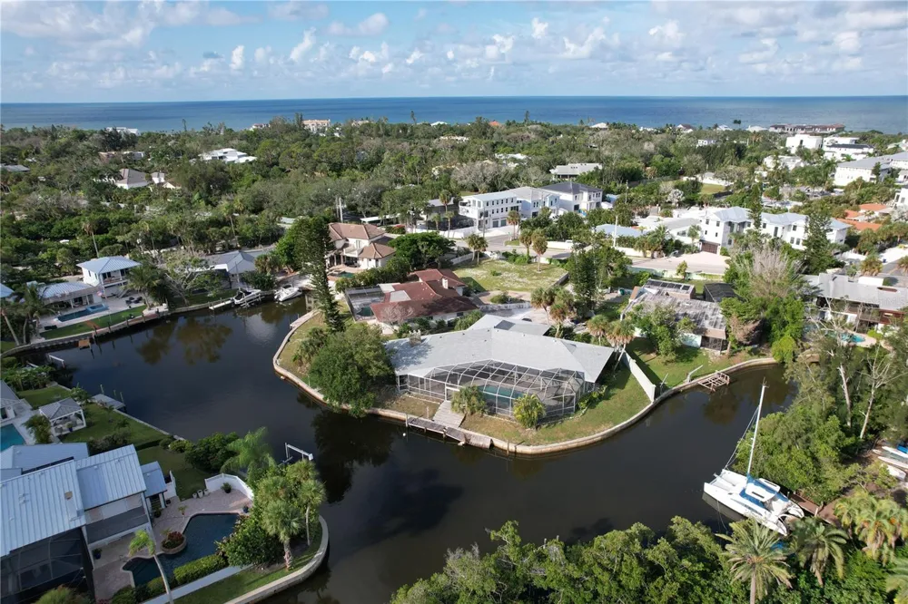 6937 MIDNIGHT PASS ROAD Sarasota, FL 34242
