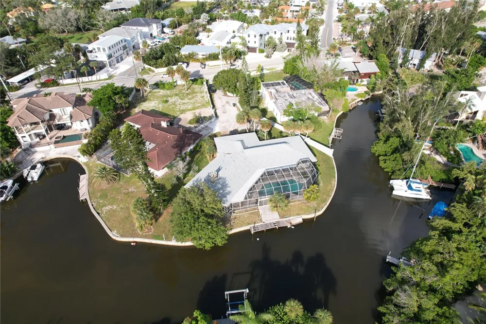 6937 MIDNIGHT PASS ROAD Sarasota, FL 34242