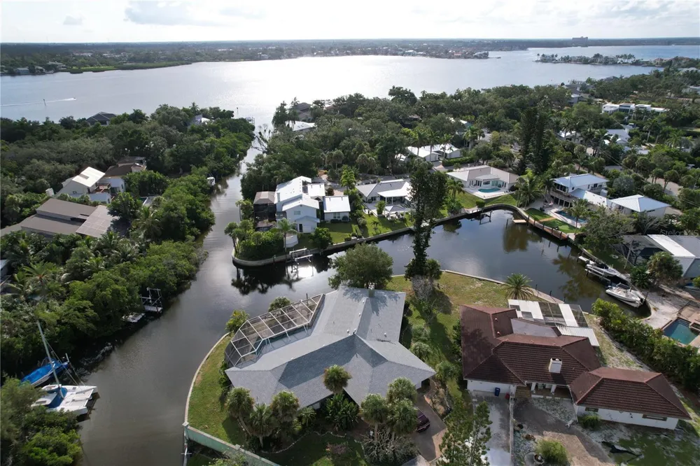 6937 MIDNIGHT PASS ROAD Sarasota, FL 34242