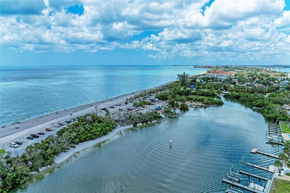 6937 MIDNIGHT PASS ROAD Sarasota, FL 34242