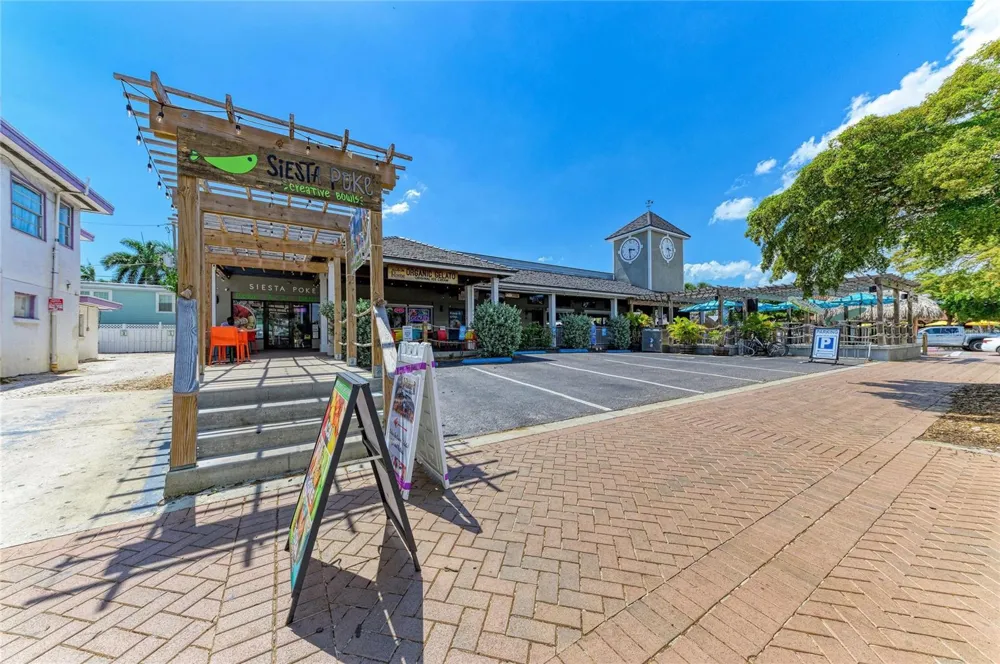 6937 MIDNIGHT PASS ROAD Sarasota, FL 34242