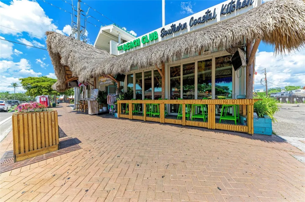 6937 MIDNIGHT PASS ROAD Sarasota, FL 34242