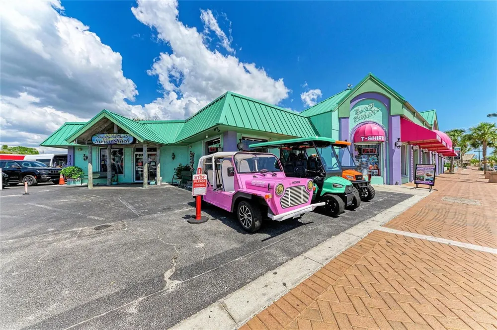 6937 MIDNIGHT PASS ROAD Sarasota, FL 34242