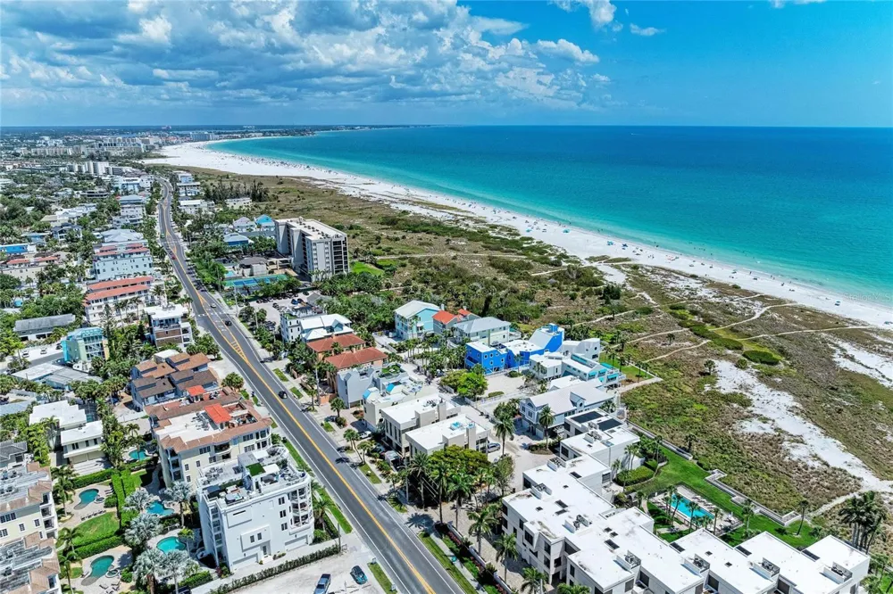 6937 MIDNIGHT PASS ROAD Sarasota, FL 34242
