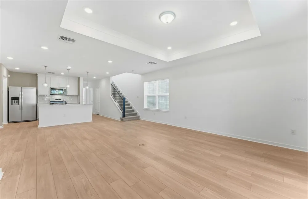 5322 SPRING MAIDEN CIRCLE Apollo Beach, FL 33572