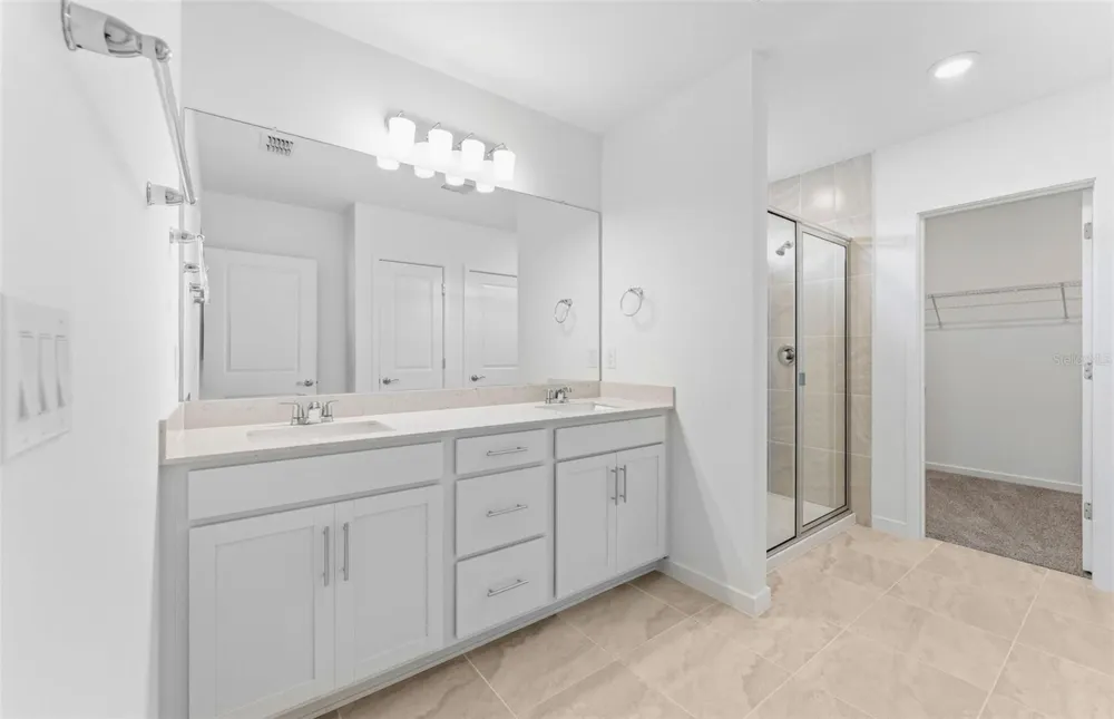 5322 SPRING MAIDEN CIRCLE Apollo Beach, FL 33572