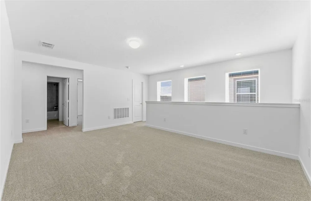 5322 SPRING MAIDEN CIRCLE Apollo Beach, FL 33572