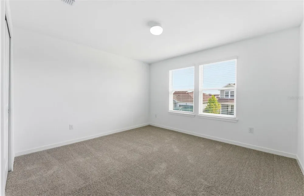 5322 SPRING MAIDEN CIRCLE Apollo Beach, FL 33572