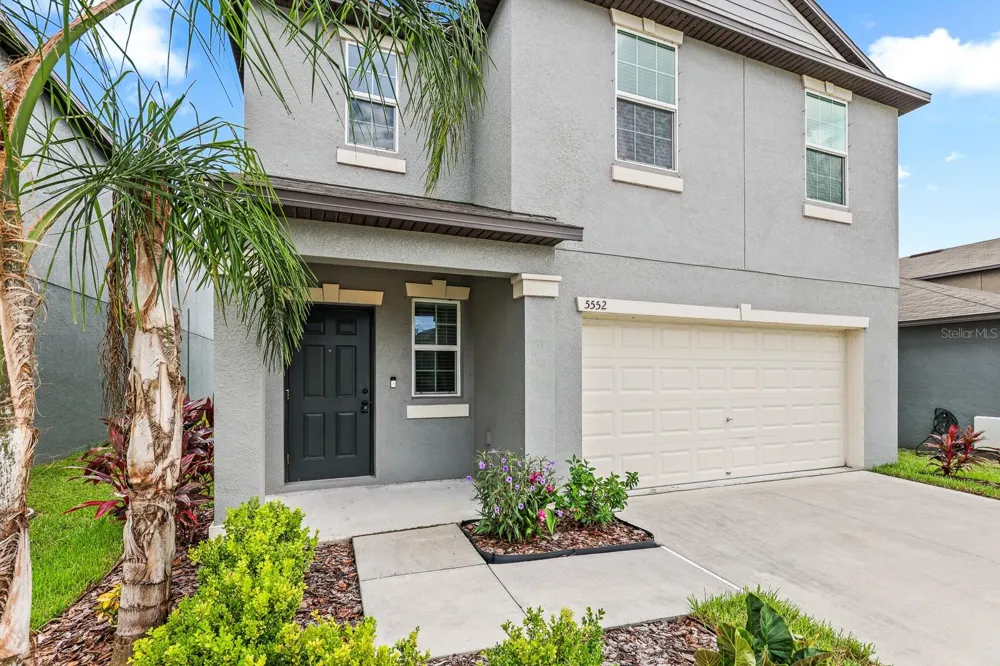 5552 BLUE AZURE DRIVE Wimauma, FL 33598