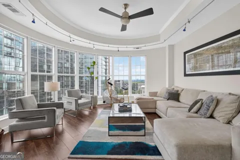 325 E Paces Ferry RD NE
