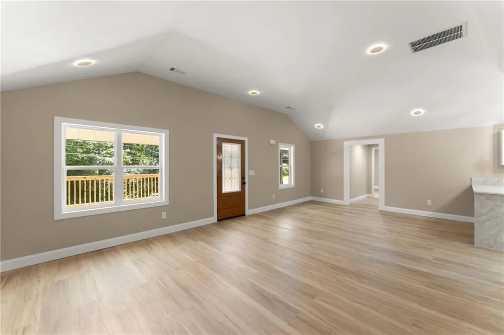 2443 Old Cornelia Highway Gainesville, GA 30507