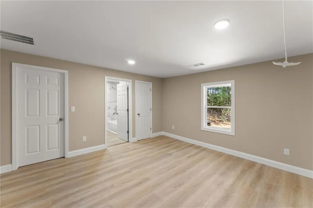2443 Old Cornelia Highway Gainesville, GA 30507
