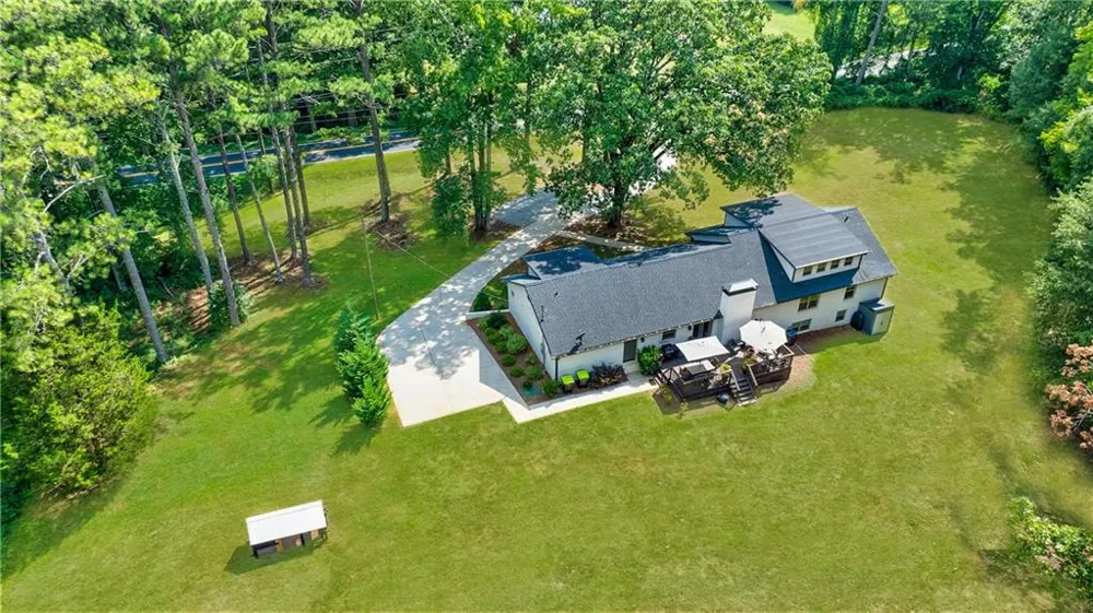 9585a Hutcheson Ferry Road Palmetto, GA 30268
