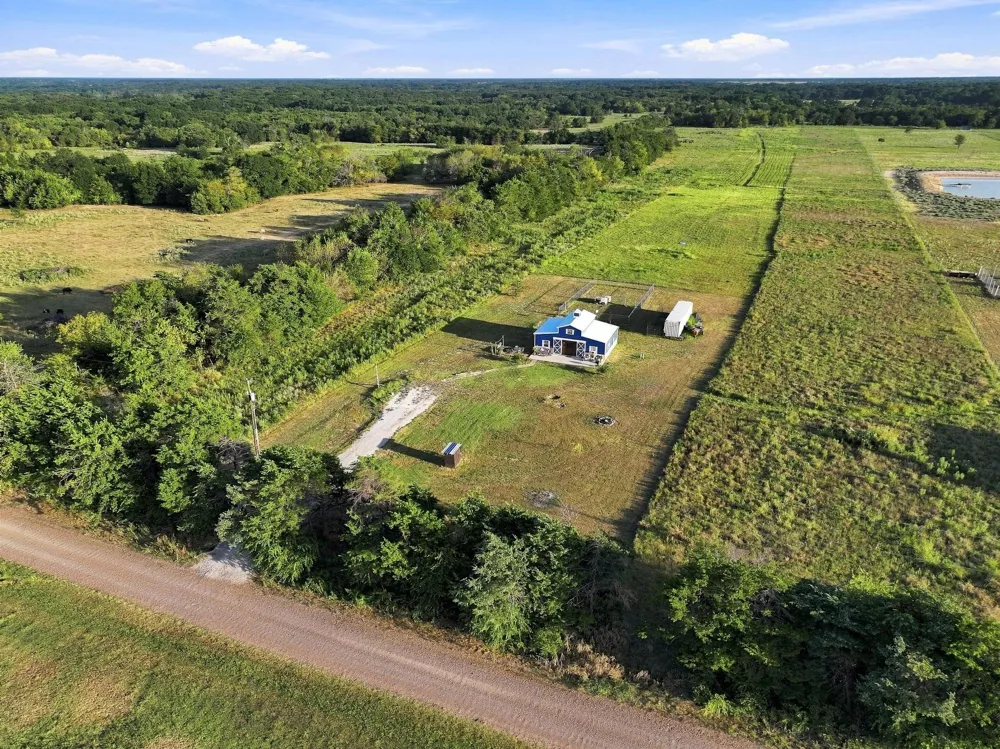 680 County Road 2200 Ivanhoe, TX 75447