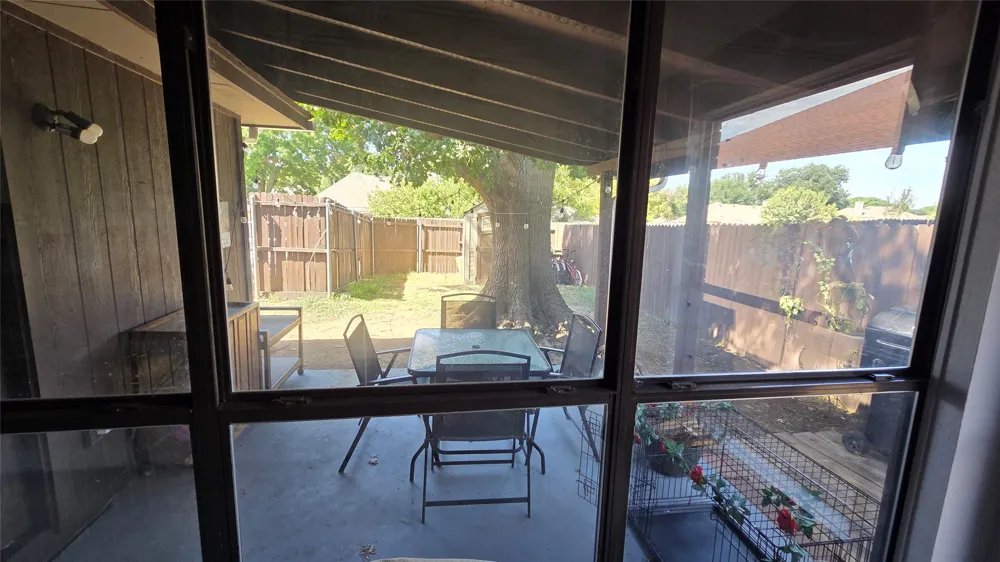 2103 Prairie Creek Trail Garland, TX 75040