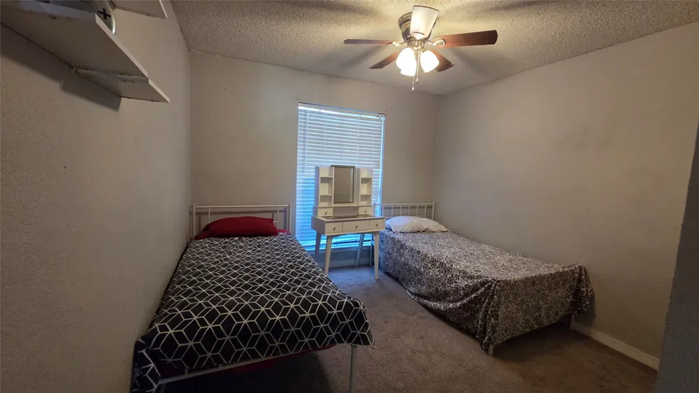 2103 Prairie Creek Trail Garland, TX 75040