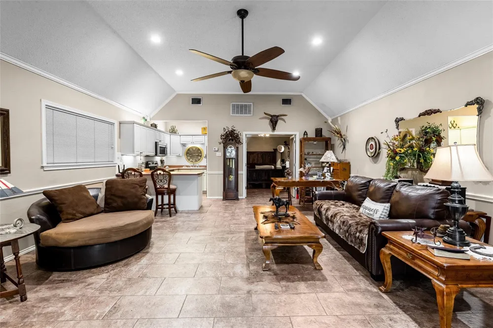 1127 County Road Sw 3230 Winnsboro, TX 75494