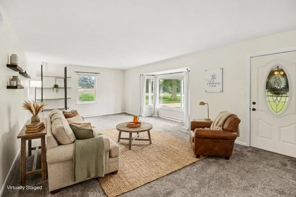 88 Henry Street Coopersville, MI 49404