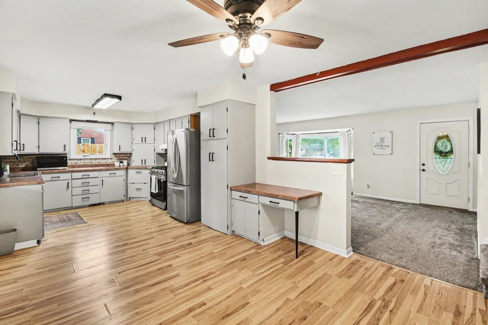 88 Henry Street Coopersville, MI 49404