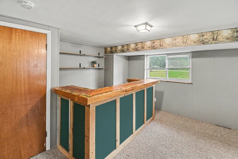 88 Henry Street Coopersville, MI 49404
