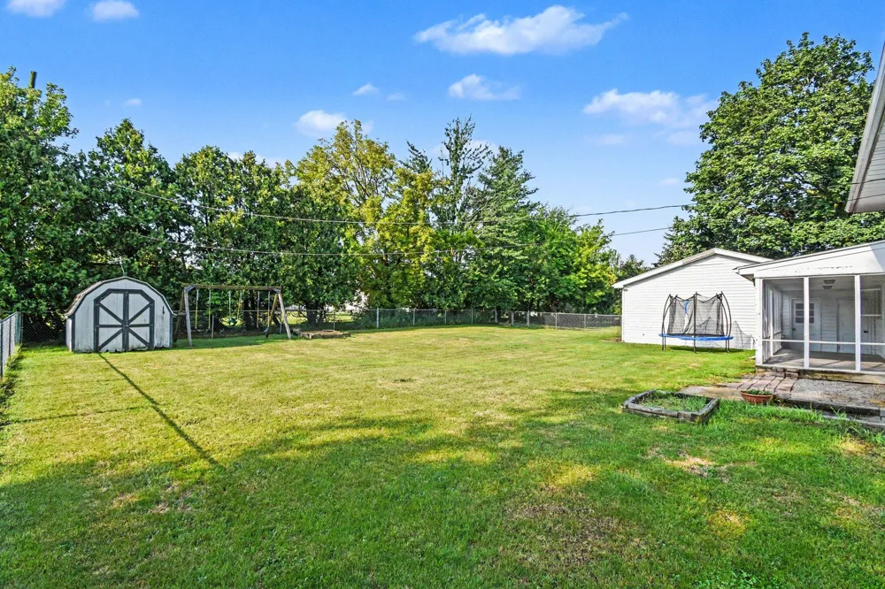 88 Henry Street Coopersville, MI 49404
