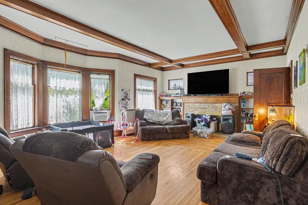 513 E Cass Street Cadillac, MI 49601