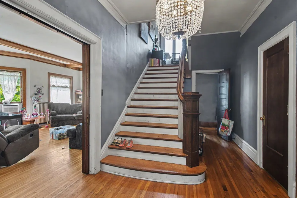 513 E Cass Street Cadillac, MI 49601