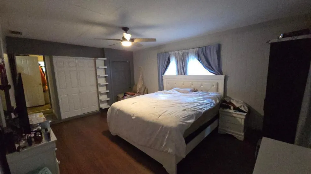 911 NE 58TH STREET Oakland Park, FL 33334