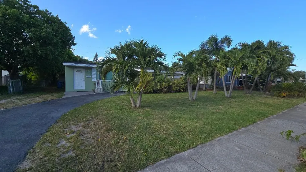 911 NE 58TH STREET Oakland Park, FL 33334
