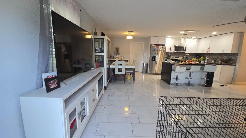 911 NE 58TH STREET Oakland Park, FL 33334